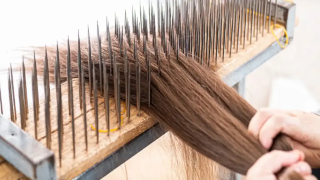 How Hair Extensions Are Made: The Step-by-Step Process 1 hair extension manufacturing process