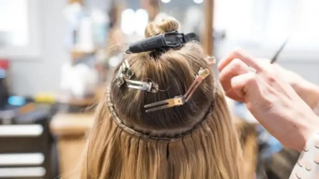 hand tied wefts what are