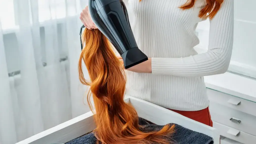 How to Dry Weft Hair Extensions? 2 how to blow dry weft hair extensions