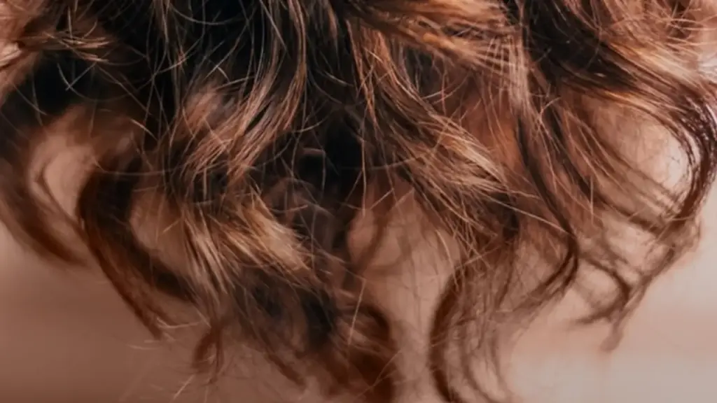 What Does Silicone Do to Hair? 2 what are silicones for hair