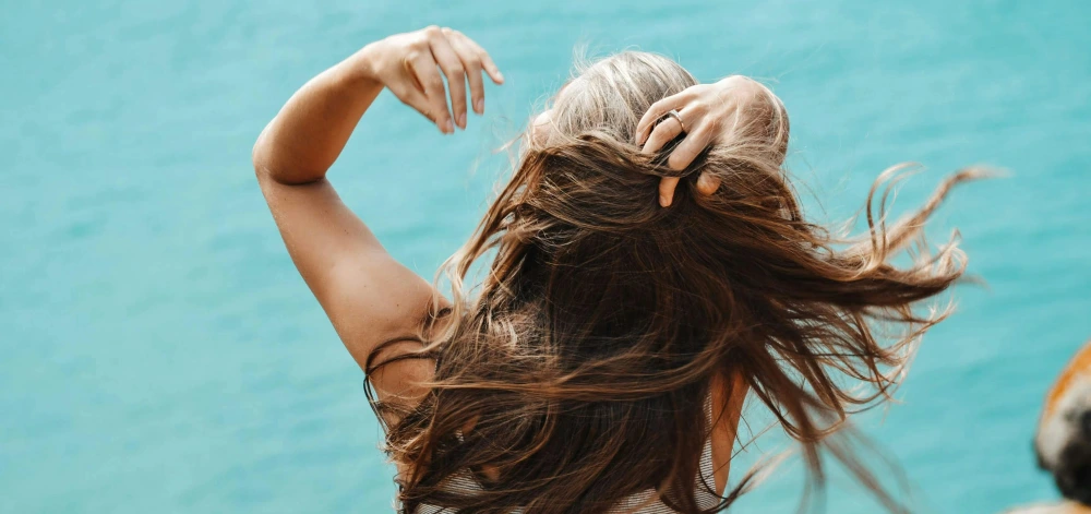 Flat Weft vs Genius Weft: Choosing the Best for Your Hair 3 choosing the right weft for you