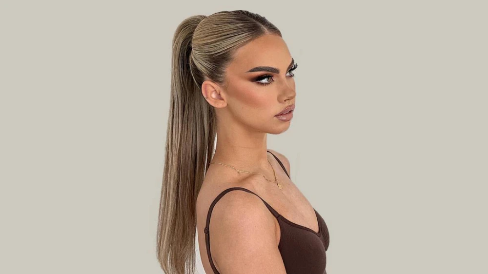 8 Easy Drawstring Ponytail Hairstyles You Will Love 1 classic sleek ponytail