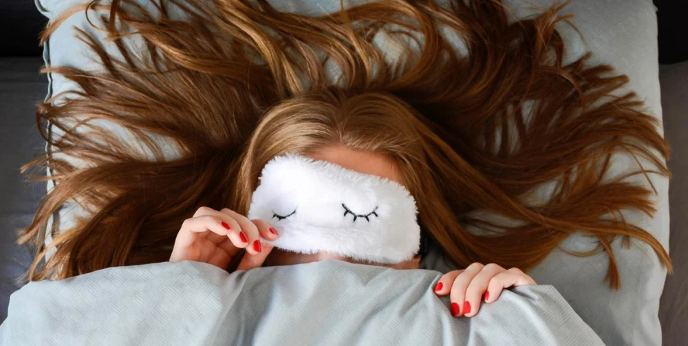 Can You Sleep in a Hair Topper? All You Need to Know 2 benefits of sleeping with a hair topper