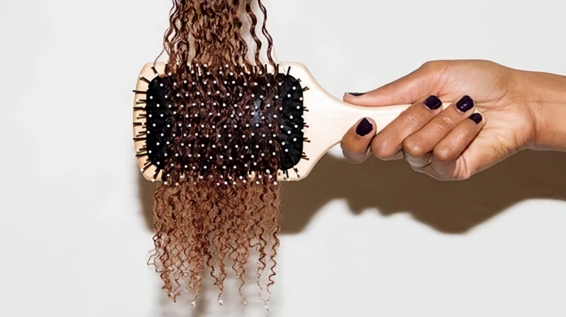 how to detangle curly hair extensions