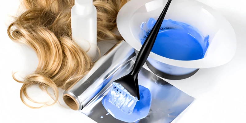 blending techniques for coloring a wig