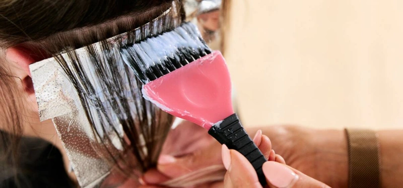 use foils for highlight wig precision