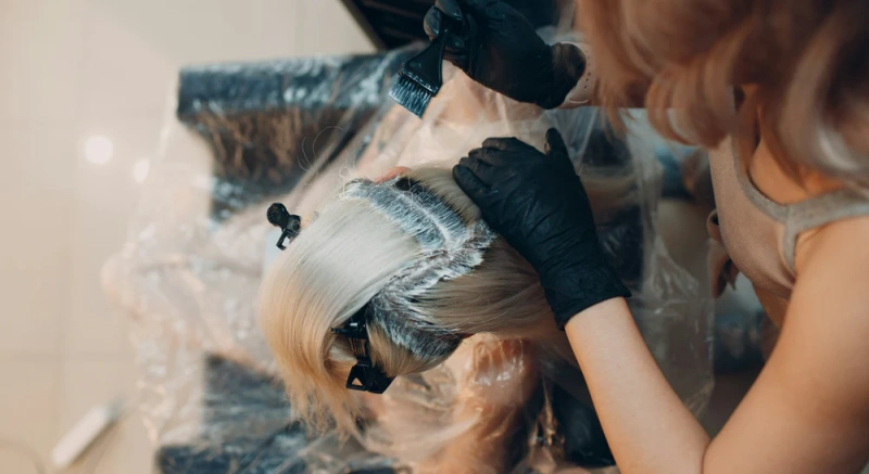 Can You Dye Keratin Hair Extensions? Learn How to Do It Safely 2 dyeing keratin hair extensions