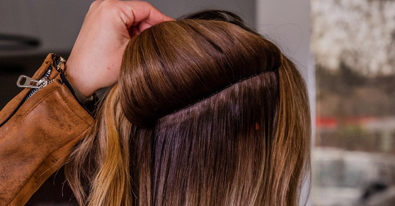 Weft Extensions Maintenance: Do’s and Don’ts for 2026 3 professional maintenance for maintaining weft extensions